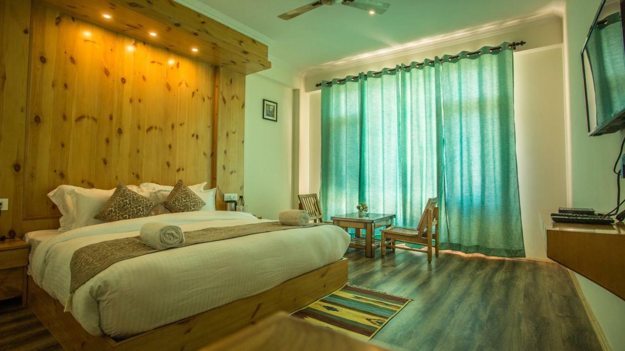 Pashmina Hotel Manāli Kültér fotó