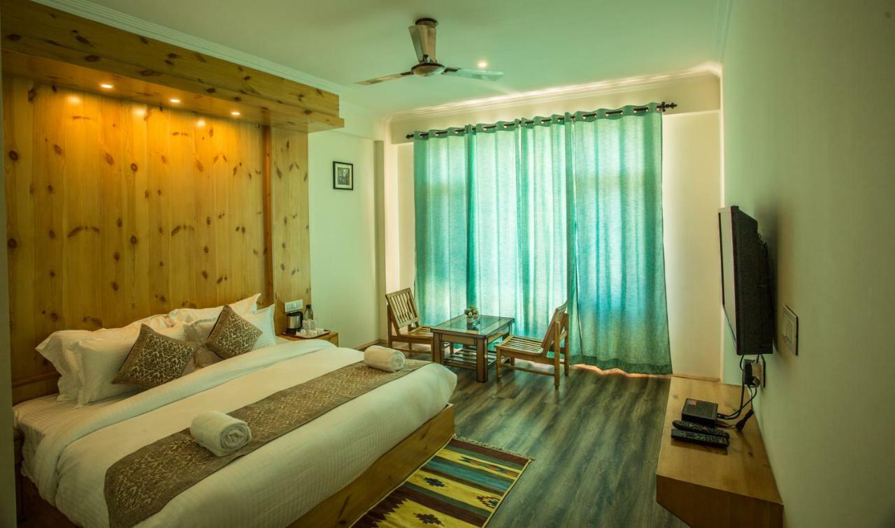 Pashmina Hotel Manāli Kültér fotó